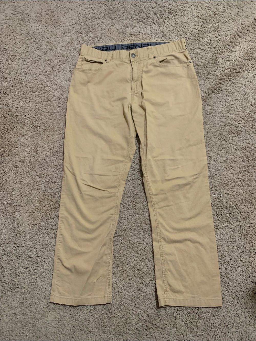 Men’s Denali Beige Pants 32 x 32